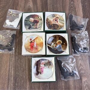 Lot of 5 Vintage 3" Donald Zolan Mini Plates Pemberton & Oaks with New Stands